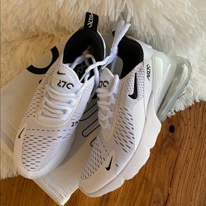 Nike airmax 270 women’s 7US